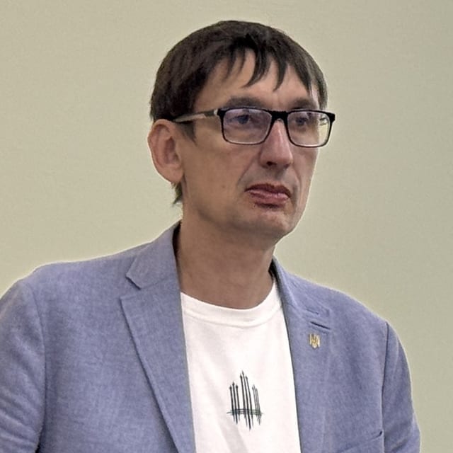 Олег Швець